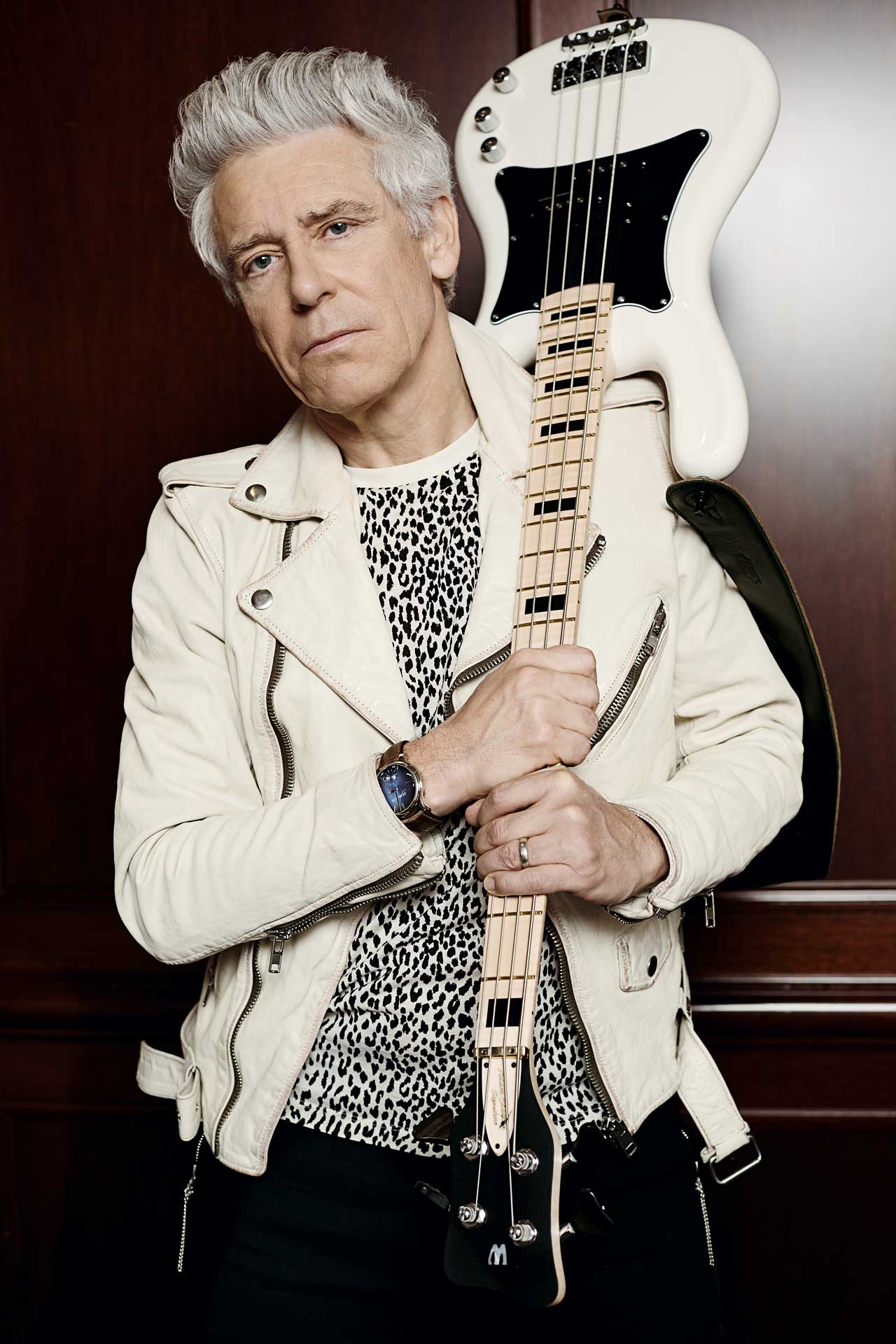 Foto do Baixista do U2 - Adam Clayton Foto do Baixista do U2 - Adam Clayton
